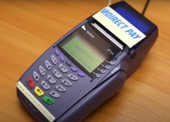 Термінал, скріншот: Youtube