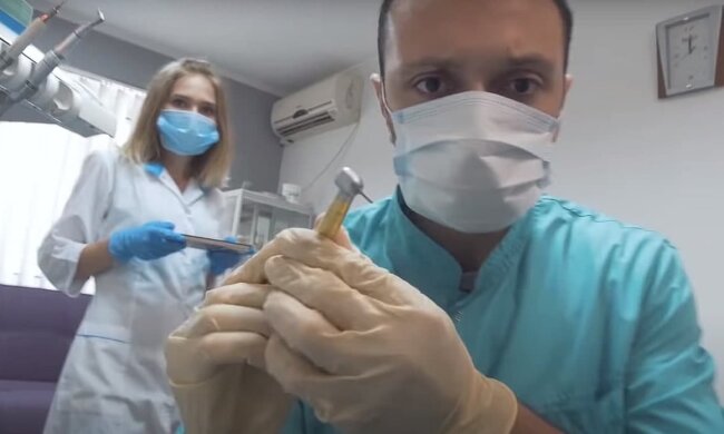 Стоматолог, скріншот: Youtube