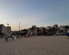 Іспанія, пляж, літо, фото: Знай.ua