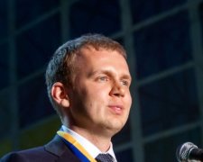 Зріджений газ планують постачати в Україну через руки Курченка