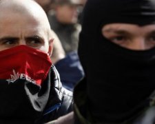 Тепер на Донбасі: окупанти розпустили нову страшилку про "Правий сектор"