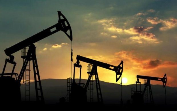 Ціна нафти відреагувала на збільшення запасів США