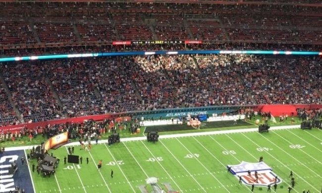 Супербоул 2017: победа Пэтриотс и шоу Леди Гаги