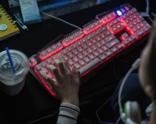 Чого чекати від біткоіна? Біржу криптовалют обчистили на гігантську суму