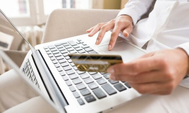 Нацбанк офіційно дозволив PayPal та іншим працювати в Україні