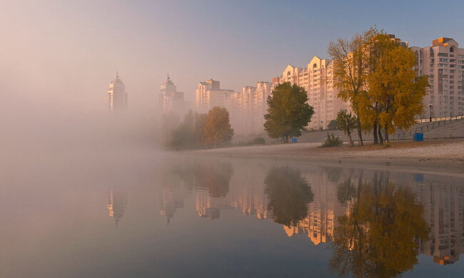 Кияни, готуйтеся до сюрпризів: синоптики здивували туманним прогнозом на 16 жовтня
