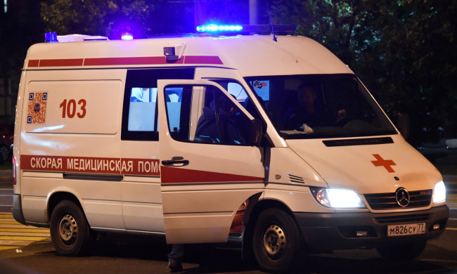 Відомий російський актор ледь не помер на репетиції: серйозна травма й кровотеча, медики роблять все можливе