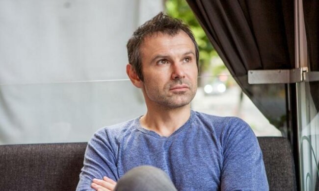 "Це реалістичний сценарій": Вакарчук знає, як повернути Донбас і Крим