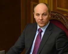 Парубий заставит нардепов говорить на украинском