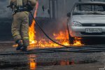 У Дніпрі підпалили переповнене кафе, є постраждалі: відео