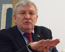 Посла України в Білорусі звільнили за підозрою в розвалі армії