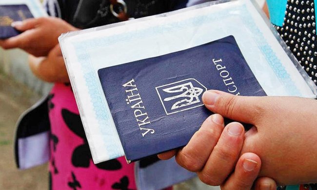 Нові правила прописки вдарять по гаманцю та гордості українців: перевіряти будуть навіть засоби гігієни та одяг