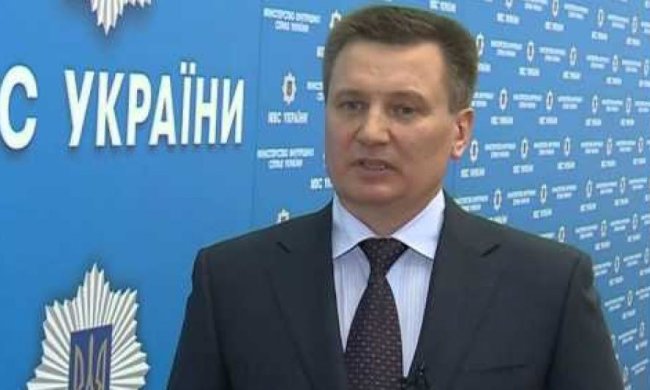 Заступник Авакова подав у відставку після обшуків у Козаченко