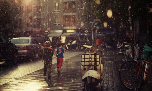 Літо продовжує підносити українцям неприємні сюрпризи