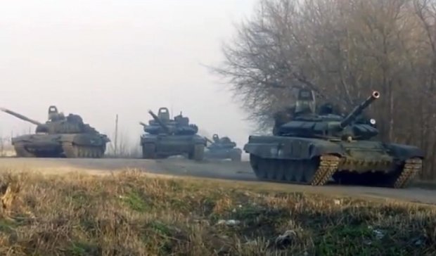 До Херсонської області підійшли російські танки і "Гради"
