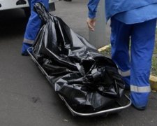 Вінничанка тероризувала сусідів після смерті