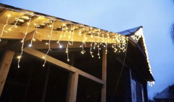 Гірлянда для будинку: фото скрін Ютуб