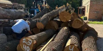 Будівництво теплотраси на Теремках у Києві