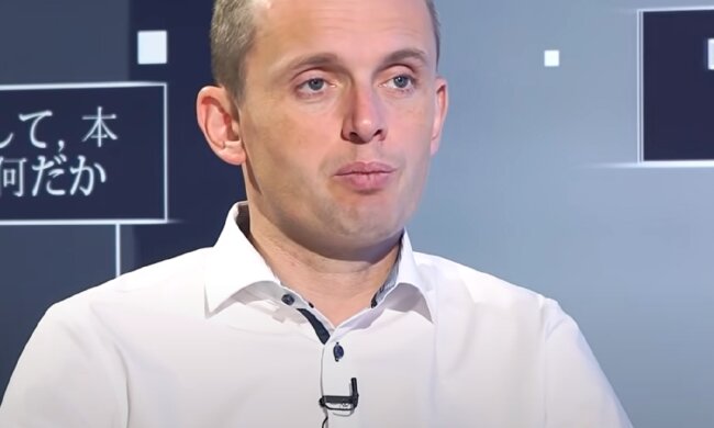 Руслан Бортник