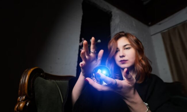 Єдина мрія всіх українців: тарологи, асторологи та шамани розповіли коли Україна переможе у війні