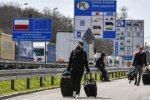 на польско-украинском пункте пропуска "Ягодин-Дорогуск", фото: EPA-EFE/WOJTEK JARGILO