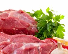 В Киеве запретили продажу свинины