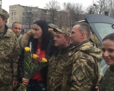 Українські воїни врятували співачку Приходько від долі Савченко