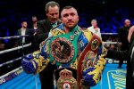 Василь Ломаченко переміг британця Люка Кемпбелла і об'єднав три чемпіонські титули