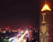 Китайський пенсіонер зобразив 218-метрове освідчення у коханні (фото)