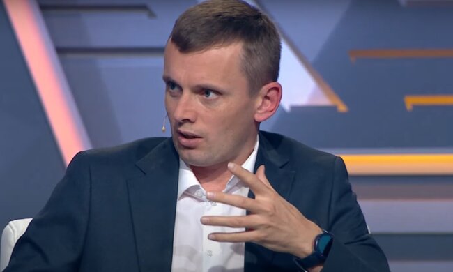 Руслан Бортник "разложил по полочкам" ситуацию в Украине: "Вся страна может быть в "красной зоне"