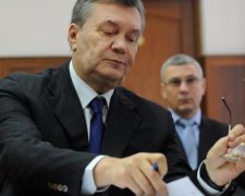 Януковичу отправили новую повестку в суд