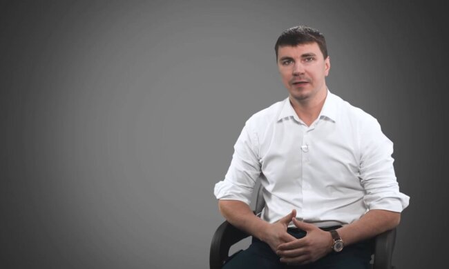 Антон Поляков