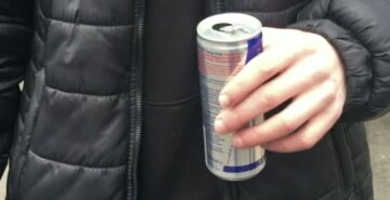 Энергетические напитки: фото скрин Ютуб