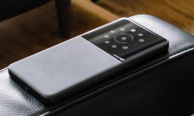 Nokia 9 з п'ятьма камерами показали в захисному чохлі: фото