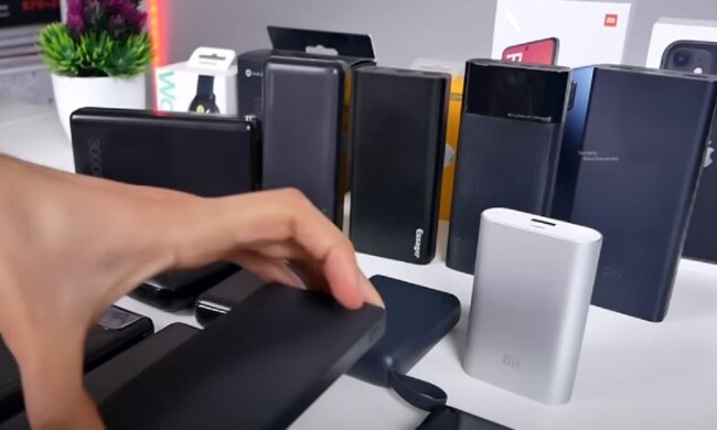 Повербанк. Фото: Youtube