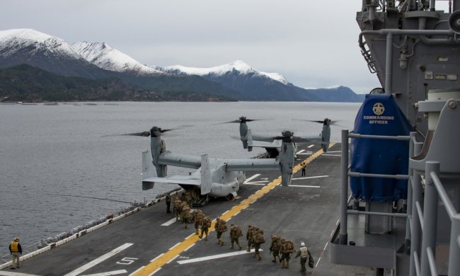 военный корабль США