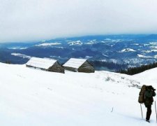 Захоплююче: неймовірну красу засніжених Карпат відобразили на камеру