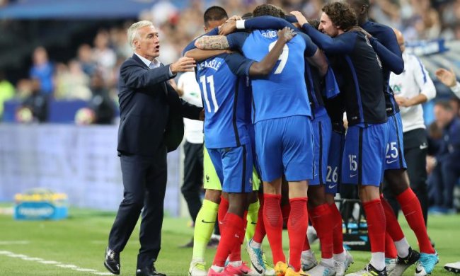 Франція обіграла Англію у результативному поєдинку