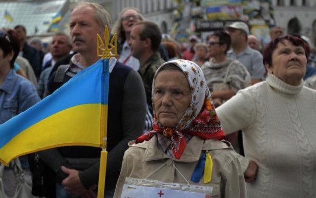 Шахов: поки Коболєв запасається мільярдами, українці помирають з голоду