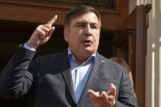 Саакашвили "поздравил" Зеленского с победой: уже купил билет в Киев, скоро вернусь
