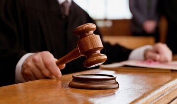 Суд позбавив українців сплати податку