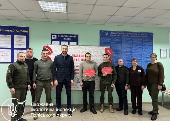 Більше ніж екологія: житомирські інспектори стали донорами крові, щоб врятувати життя