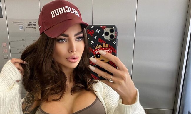 Альона Омович, фото - https://www.instagram.com/alena_omovych/