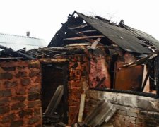Двоє жителів Красногоровки згоріли разом зі своїм будинком (фото)