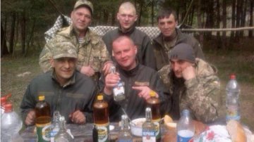 Третину АТОшників на фронті вбиває алкоголь - волонтер