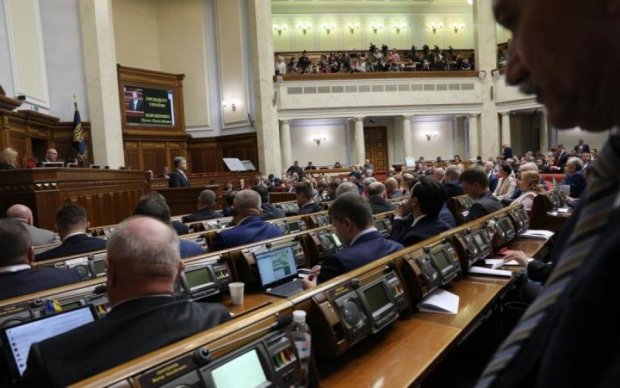 Антикоррупционному суду в Украине сказали "да"