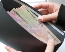 За 20 років зарплати в Україні виросли в 60 разів