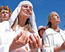 Сатаністи або чергові свідки Єгови: в Україні з'явилася небезпечна секта