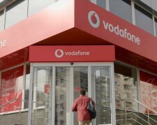 Днепряне рискуют разорится на мобильной связи — Vodafone поднимает и без того космические тарифы