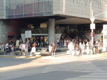 Торговий центр у Дніпрі закритий під час повітряної тривоги